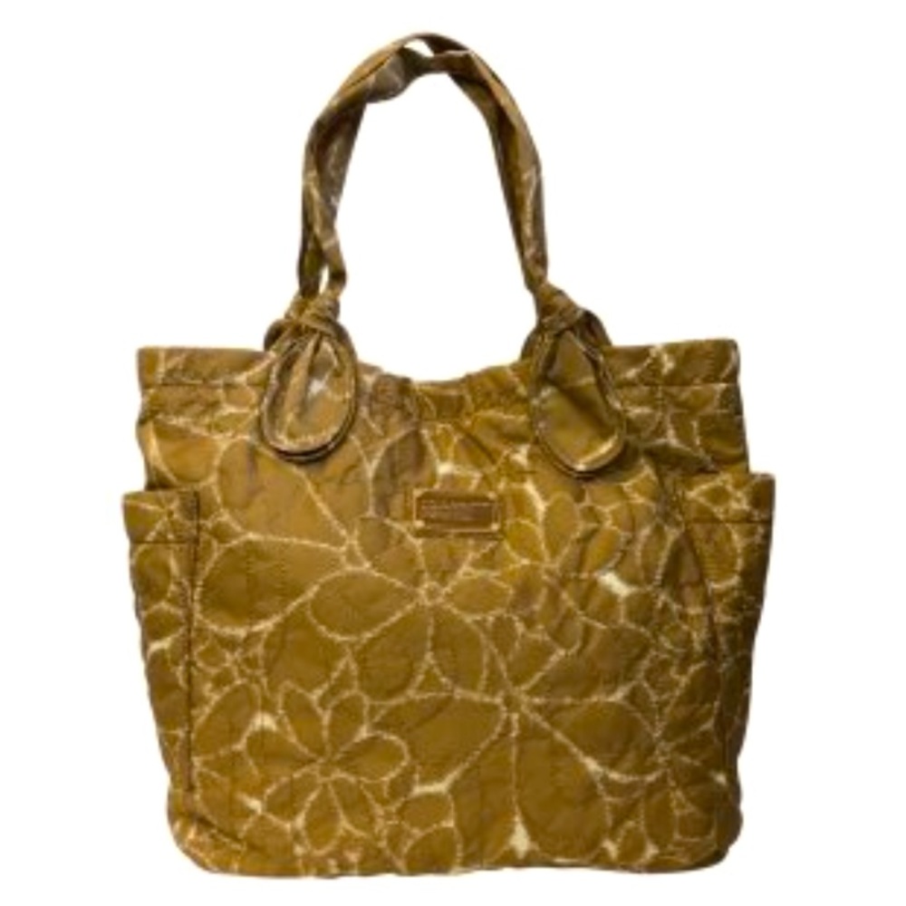 Marc Jacobs Tan Quilted Pretty White Flowers Floral Print Beige Nylon Tote